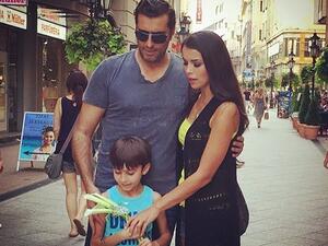 ياخور ينشر صورة لزوجته وابنه لبتفاجىء بهجوم شرس!