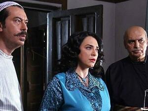 سلاف فواخرجي تنسحب من (باب الحارة 9) 