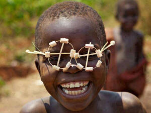 ليست السعادة في المال فقط