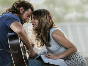 Bradley Cooper’s Oscar front-runner ‘A Star Is Born,’ is expected to win best picture, drama, best actress for Lady Gaga and best song for Gaga’s ‘Shallow.’ (Source: Warner Bros. Pictures via AP)