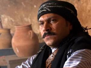 وائل شرف...هل يعود الى (باب الحارة 10)؟