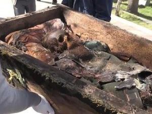 Skeleton belonging to 19th century Lt. Col. Karl Karlovich (Twitter)