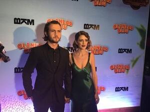 أراس بولوت إينملي انفصل عن حبيبته