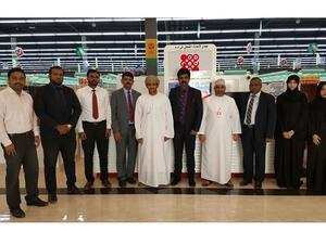 تُعد هذه الصالة هي التاسعة التي تتم إدارتها من قبل ريتشارج عُمان (Recharge Oman) حيث ستقدم لعملاء الشركة نطاقاً واسعاً من الخدمات الرقمية بقيمة رائعة وفقاً لأعلى معايير التميّز.