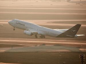 احتفاءً بمرور 100 عام على إضافة طائر الكركي لشعار "لوفتهانزا"، تمت إعادة تصميم كافة تفاصيل الشعار ليلبي متطلبات العصر الرقمي.