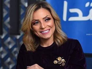 ريم البارودي ليست ريم البارودي في أحدث إطلالة لها!