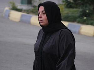 صابرين تودع والدها 