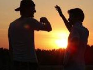 Saudi man proves true friendship has no borders. (Shutterstock)