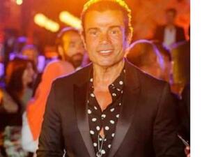 الزمن ينال من وسامة عمرو دياب 