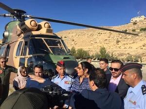 الفنانة أحلام برفقة سلاح الجو الملكي الأردني