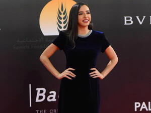 The young actress recently posted one of her latest Red Carpet looks (Source: sarrahsworld - Instagram)