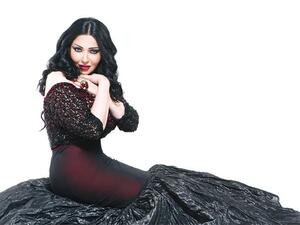 مونيا تزوجت وخلعت وزير ونائب