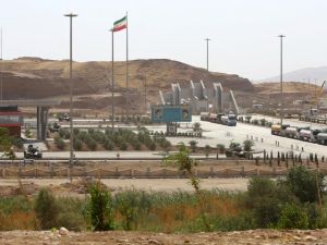 Iran has three main crossings with the Kurdish region; Haji Omaran (in Erbil Province), Parwezkhan, and Bashmaq (AFP/File)
