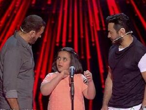 والد الطفلة أشرقت يعتذر من كاظم الساهر 