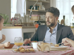 خلال ساعات: (ما بلاش) حماقي يقترب من مليون مشاهدة 