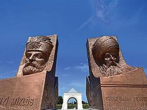 Statues of rival military leaders of 16th century, Ottoman Sultan Suleiman (R) and his opponent Miklos Zrinyi (L), are seen at the Hungarian-Turkish friendship park near Szigetvar. (AFP)