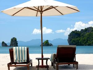 تعدّ "جزر لنكاوي" مكاناً هادئاً ذو طبيعة خلّابة