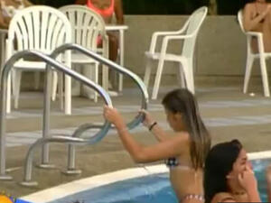 الحلوة بالبكيني