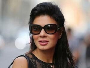 نحلاء بدر تبكي على الهواء