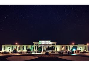 جامعة أبوظبي