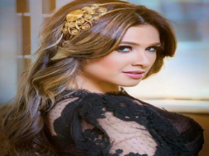 ياسمين عبد العزيز تناقش ظاهرة التحرش في  (أبو شنب)