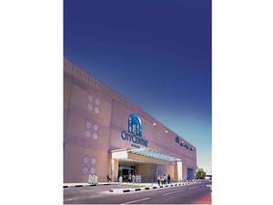 تتزيَّن الوُجهتان بديكورات أخاذة مستلهمة من هذه المناسبة الوطنية العزيزة