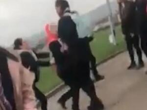 Syrian's Refugee Sister being bullied after her brother got bullied hours ago (Facebook)