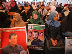 Israel has plans to "worsen" conditions for Palestinian prisoners in Israeli jails (Twitter)