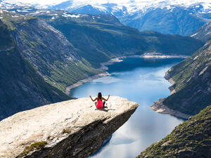 Trolltunga in Norway (Shutterstock)