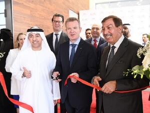 خلال افتتاح مركز إنفينيتي الشارقة.