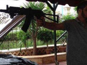 سليمان الاسد المتهم بقتل العقيد/عن الانرنت