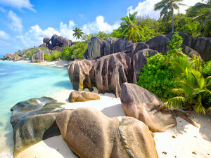 Anse Source d'Argent beach, La Digue Island, Seychelles (Shutterstock)
