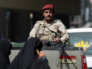 عسكري يمني في العاصمة صنعاء. (أي. أف. بي).  عسكري يمني في العاصمة صنعاء. (أي. أف. بي).