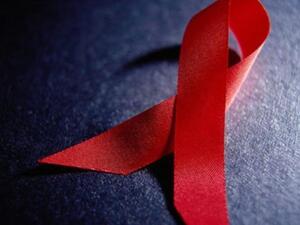 تساعد العبادات الرمضانية مرضى الإيدز في الشعور بالتحسن.