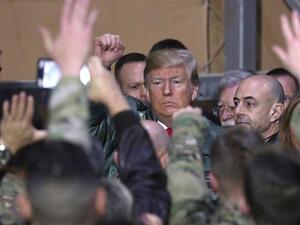 الرئيس الأميركي دونالد ترامب في قاعدة عين الاسد بالعراق