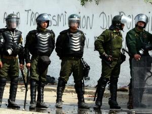 Algerian security forces in 2014. (AFP/File) Algerian security forces in 2014. (AFP/File)
