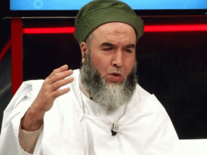 أمير ما كان يسمى سابقًا “الجيش الإسلامي للإنقاذ” مدني مزراق 