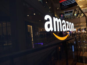 Amazon has restarted talks to acquire Souq.com for as much as $650M. (Shutterstock/ Eric Broder)