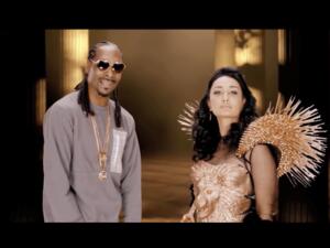 A shot from Snoop Dogg and Amitis' music video for 'King' (via YouTube)