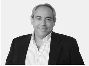 عمار الخياط رئيس الجمعية الأردنية للمحاسبين الإداريين