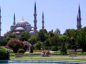 Turkey’s growth forecasts for 2016 and 2017 have lowered due to a decline in tourism income and the July 15 foiled coup. (AFP/File) 