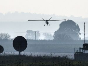 An IDF drone landing in an airfield on the Golan Heights, January 20, 2015. (AFP/File)
