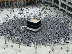 Muslim pilgrims from around the world circle around the Kaaba at the Grand Mosque in the Saudi city of Mecca on September 9, 2016. (AFP/File) 