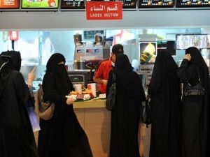Saudis on social media have launched a new campaign against high prices at restaurants. (AFP/File)