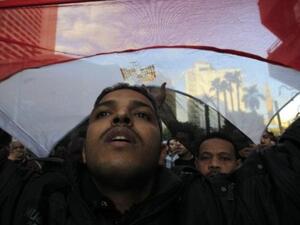 مصر: الثورة بين النصر والتجديد.
