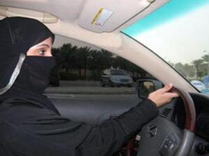 بدأت المرأة السعودية تحصل على حقوقها السياسية دون الاجتماعية!