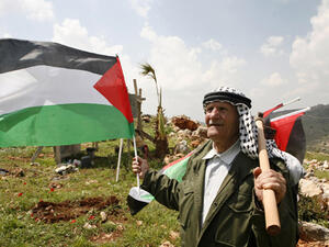 إضراب شامل يعم الداخل الفلسطيني في الذكرى الـ(40) ليوم الأرض