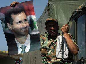 ركزت الصحيفة في جزء من مقالها على شخصية الأسد؛ إذ قالت إنه "لم يكن يتوقع أن يصبح رئيساً لسوريا،