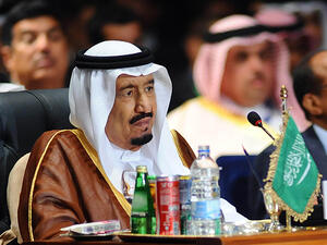 King Salman attending talks at the 26th Arab League Summit in Sharm el-Sheikh, Egypt, on March 28, 2015. (AFP)