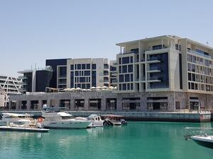 تشهد محفظة "بلووم" من المشاريع المطروحة للاستئجار كمشروع "بلووم مارينا" إقبال كبيراً من المستأجرين خلال الفترة الماضية.